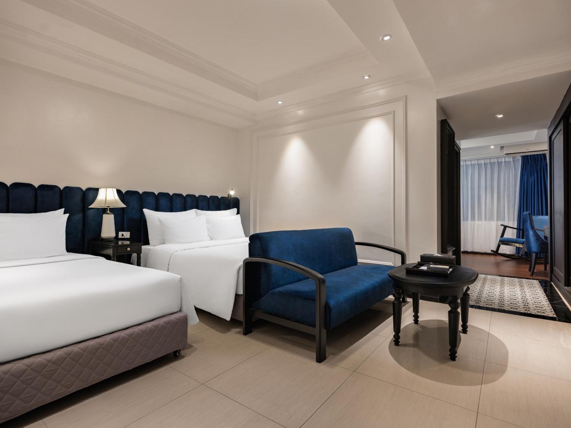 The Flower Boutique Hotel & Travel Hanoi Exterior photo