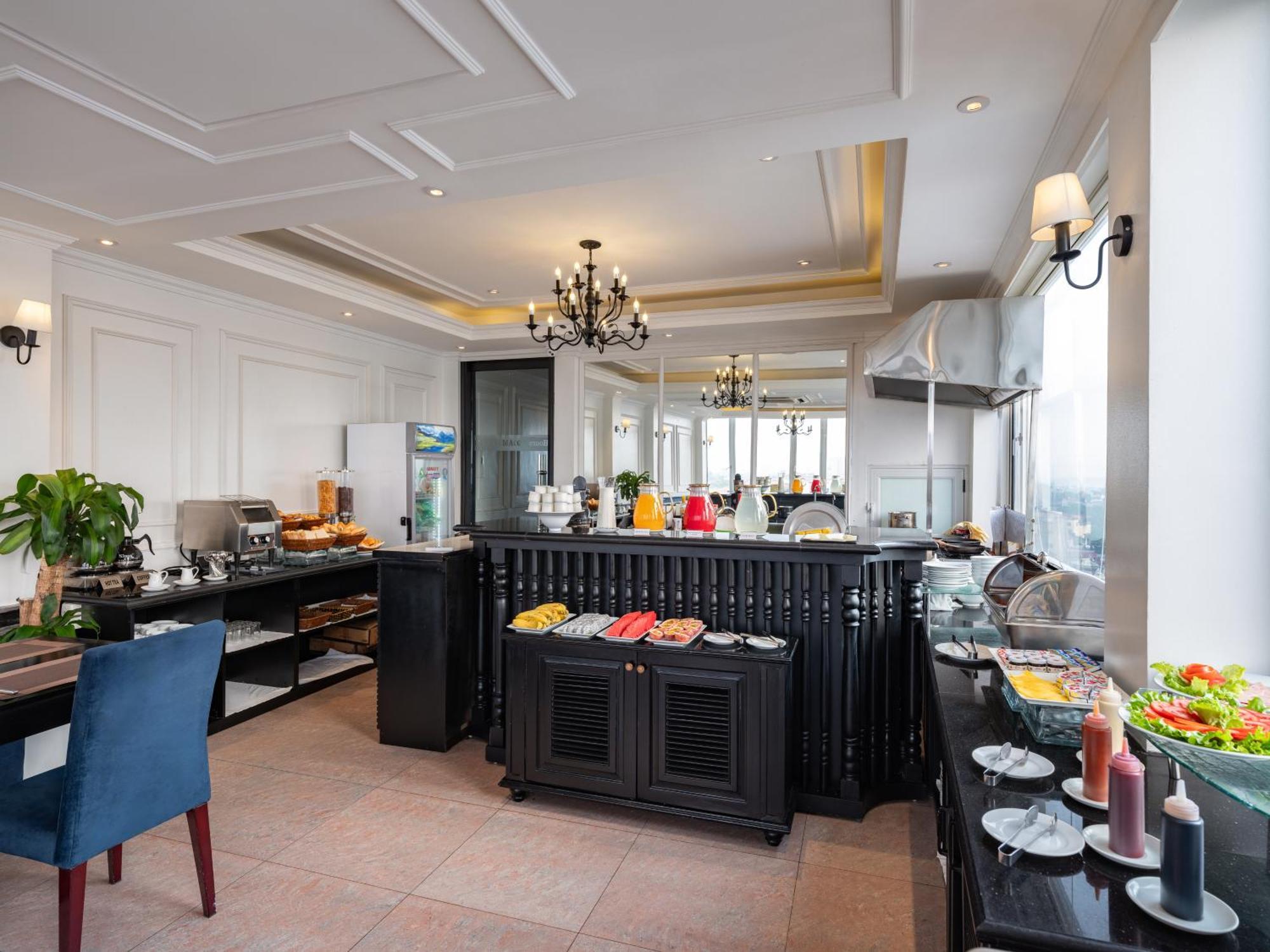 The Flower Boutique Hotel & Travel Hanoi Exterior photo