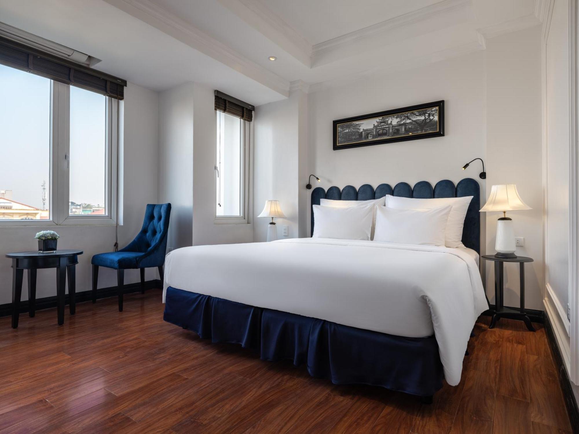 The Flower Boutique Hotel & Travel Hanoi Exterior photo