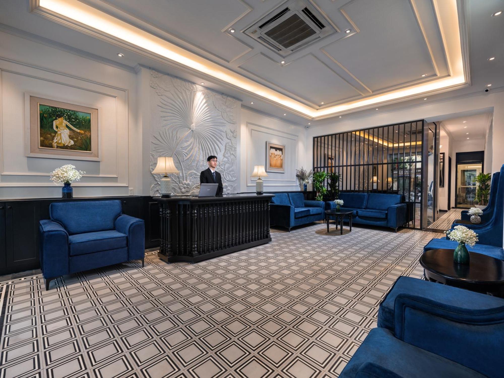 The Flower Boutique Hotel & Travel Hanoi Exterior photo